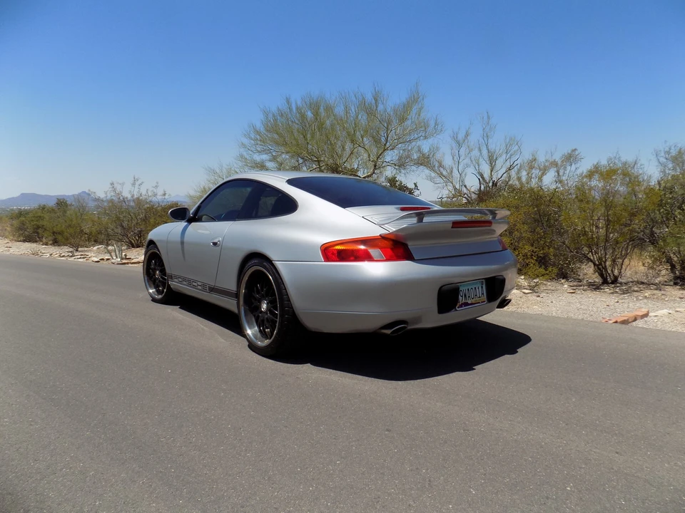 1999 Porsche 996 Carrera - Image 19 of 31