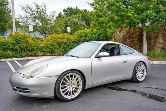1999 Porsche 911 Carrera