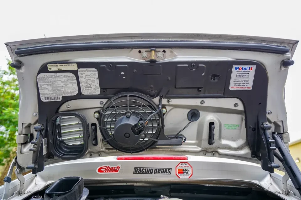 1999 Porsche 996 Carrera - Image 17 of 20