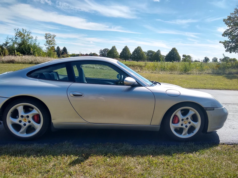 1999 Porsche 996 Carrera - Image 17 of 31