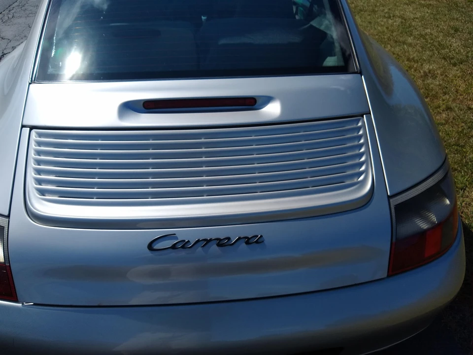 1999 Porsche 996 Carrera - Image 28 of 31