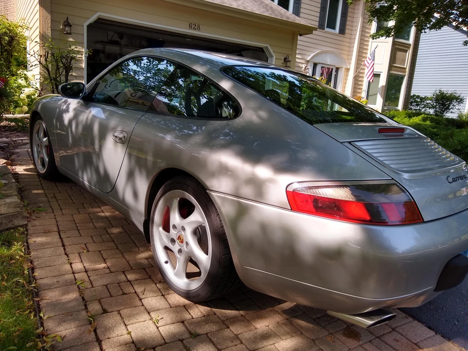 1999 Porsche 996 Carrera - Image 12 of 31