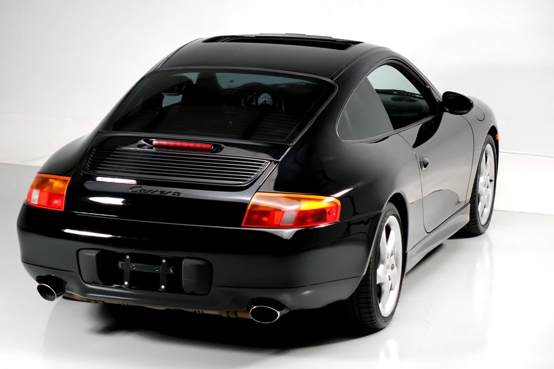 1999 Porsche 996 Carrera - Image 16 of 31