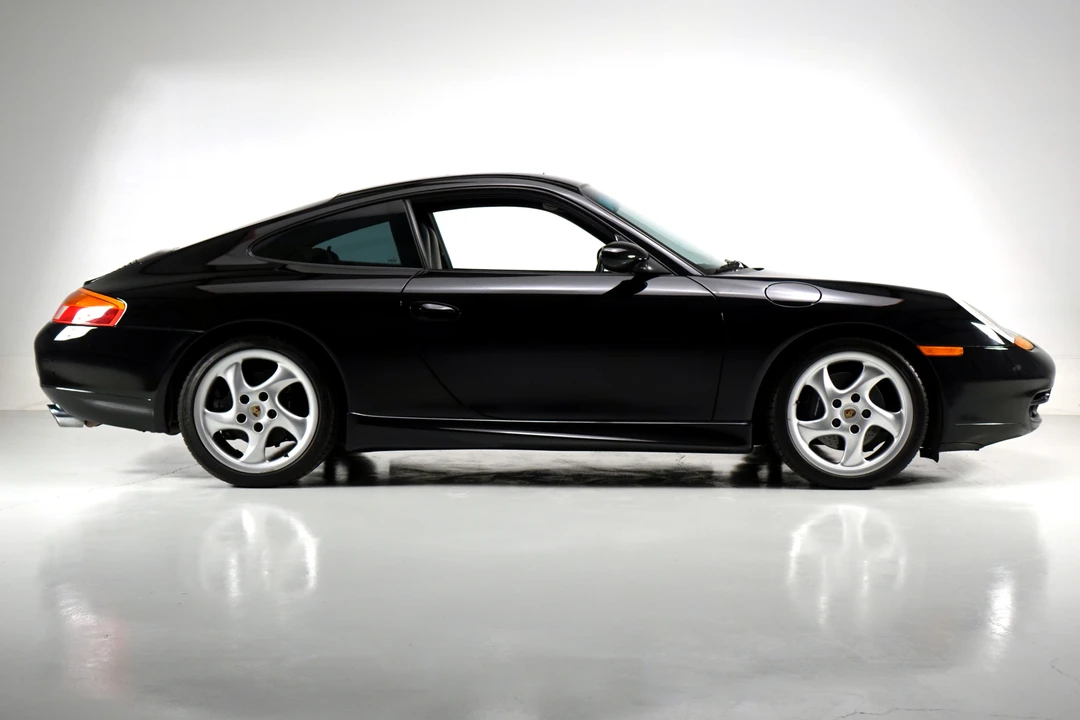 1999 Porsche 996 Carrera - Image 13 of 31