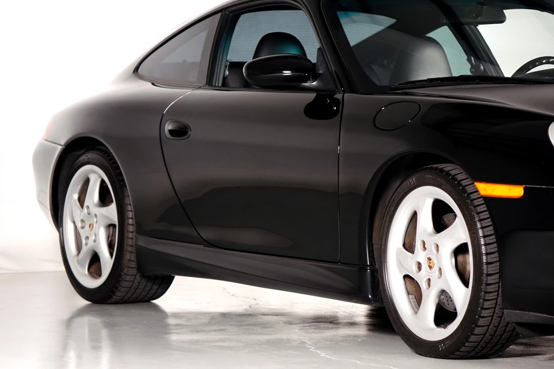 1999 Porsche 996 Carrera - Image 23 of 31