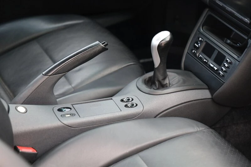 1999 Porsche 996 Carrera - Image 12 of 31
