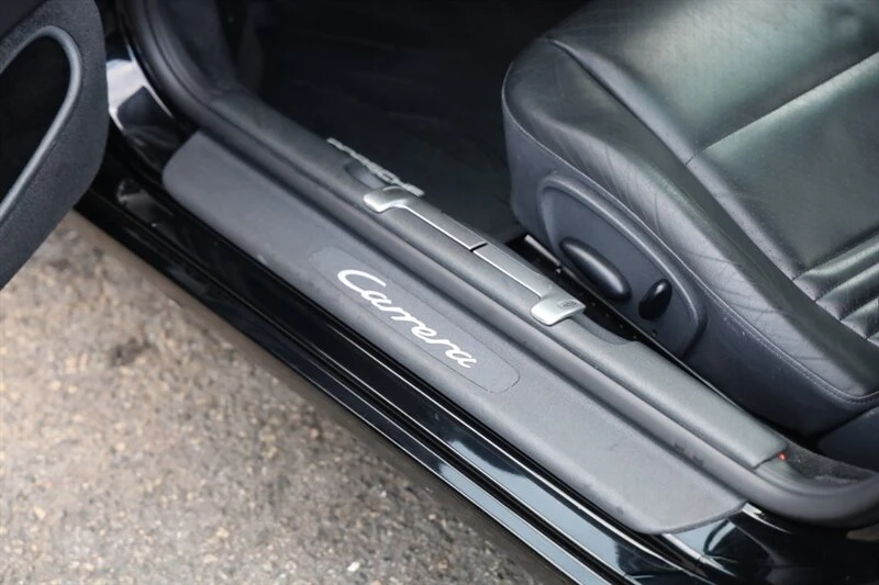 1999 Porsche 996 Carrera - Image 16 of 31