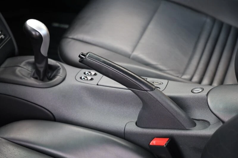 1999 Porsche 996 Carrera - Image 19 of 31