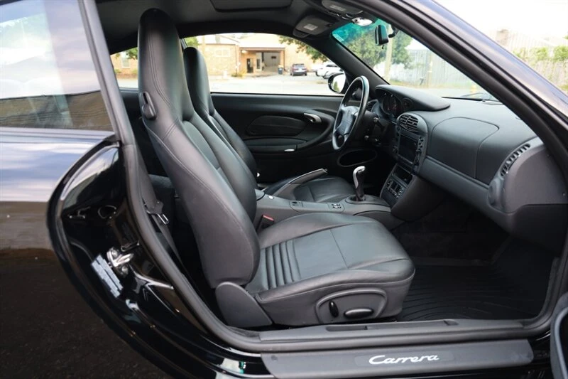 1999 Porsche 996 Carrera - Image 10 of 31
