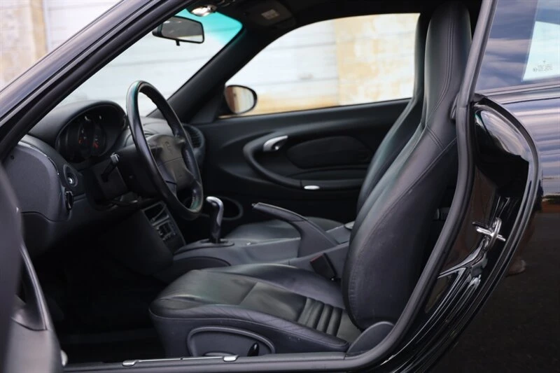 1999 Porsche 996 Carrera - Image 11 of 31