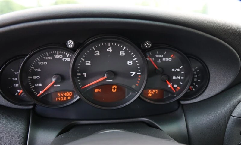 1999 Porsche 996 Carrera - Image 9 of 31