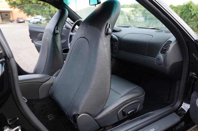 1999 Porsche 996 Carrera - Image 30 of 31
