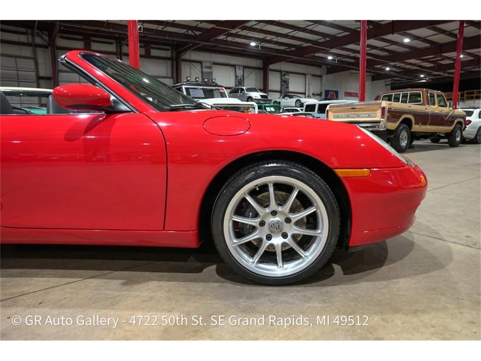 1999 Porsche 996 Carrera - Image 11 of 31