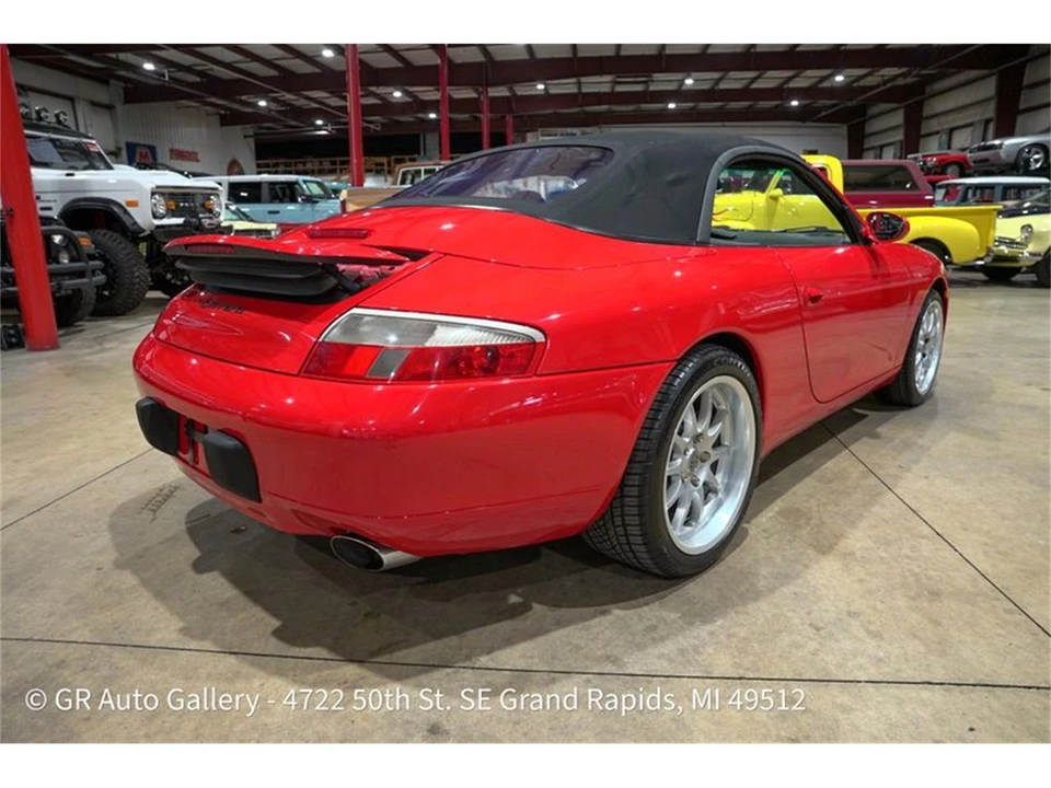 1999 Porsche 996 Carrera - Image 24 of 31