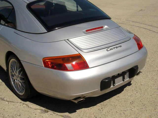 1999 Porsche 996 Carrera - Image 16 of 31