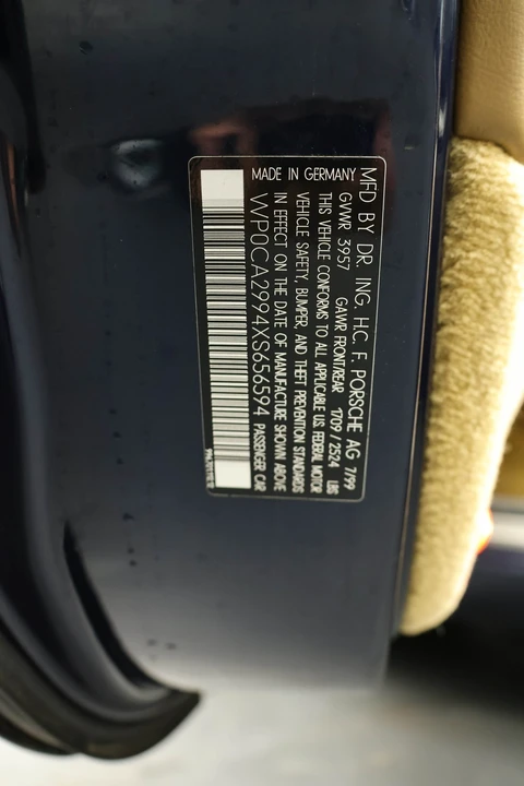 1999 Porsche 996 Carrera - Image 20 of 21