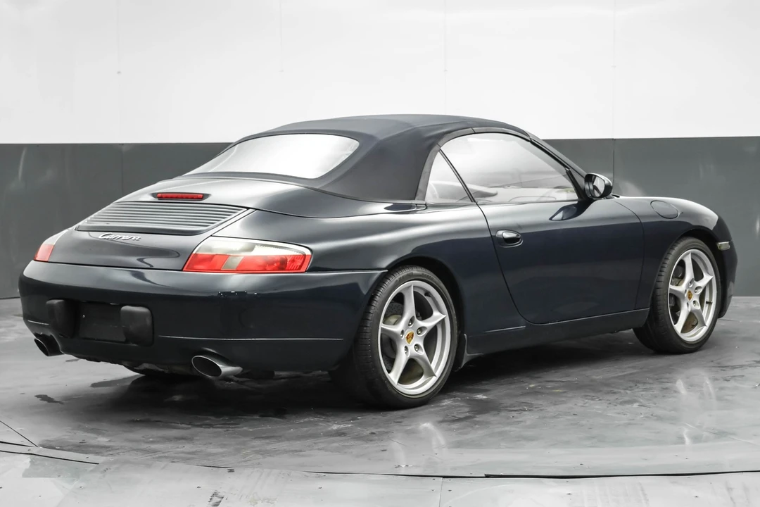 1999 Porsche 996 Carrera - Image 10 of 21