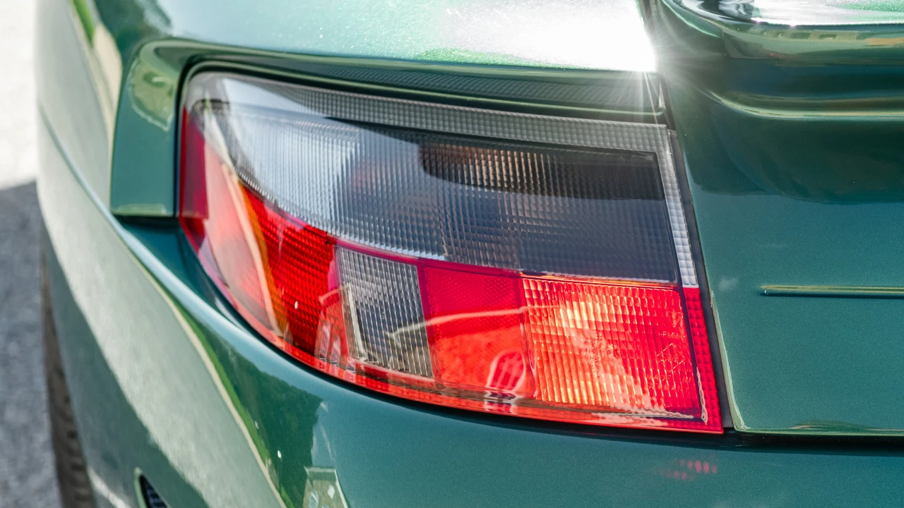 1999 Porsche 996 Carrera - Image 22 of 31