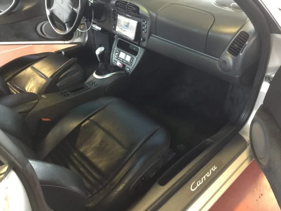 1999 Porsche 996 Carrera - Image 4 of 5