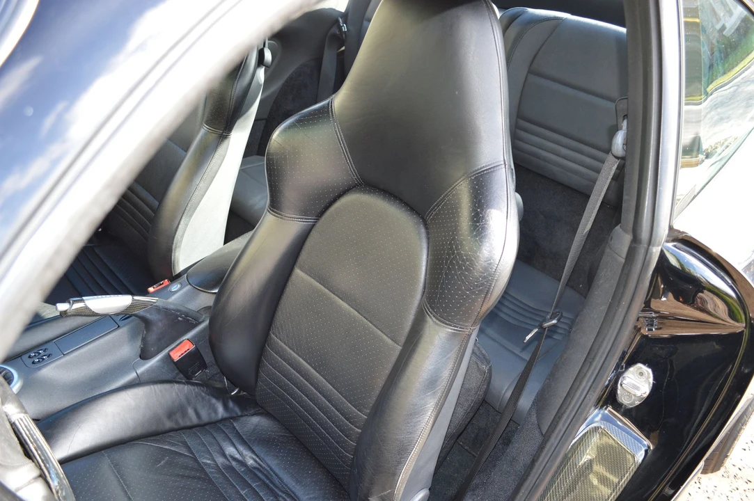 1999 Porsche 996 Carrera - Image 10 of 31