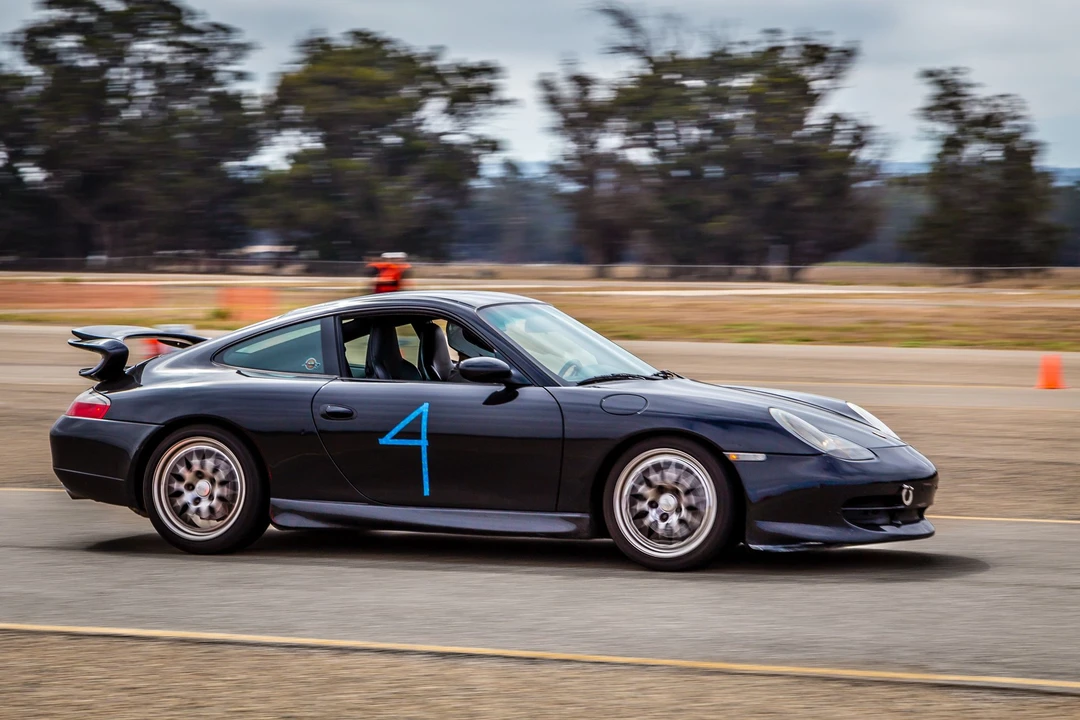 1999 Porsche 996 Carrera - Image 20 of 31