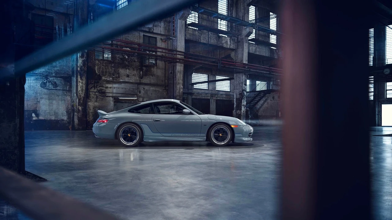 1999 Porsche 911 - Image 11 of 31