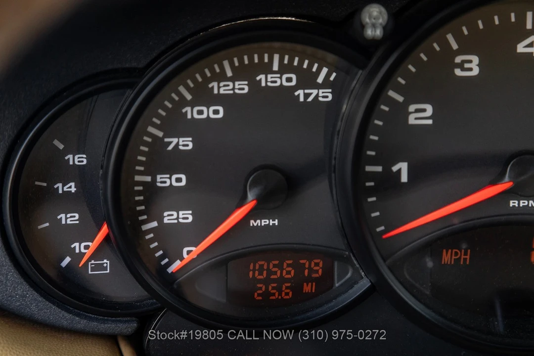 1999 Porsche 996 Carrera - Image 24 of 31