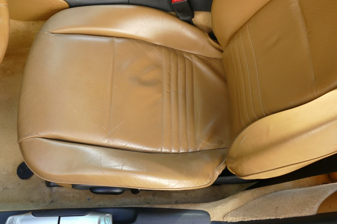1999 Porsche 996 Carrera - Image 27 of 31