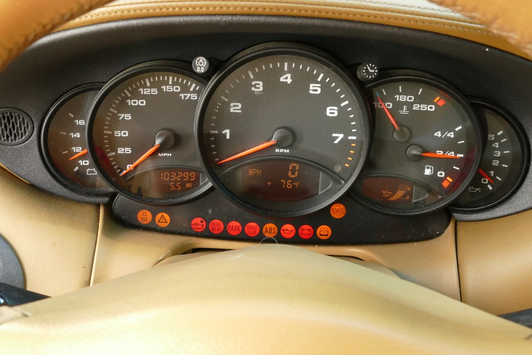 1999 Porsche 996 Carrera - Image 31 of 31
