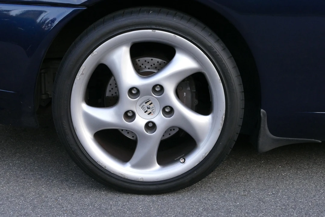 1999 Porsche 996 Carrera - Image 10 of 31