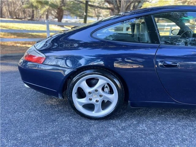 1999 Porsche 996 Carrera - Image 13 of 21
