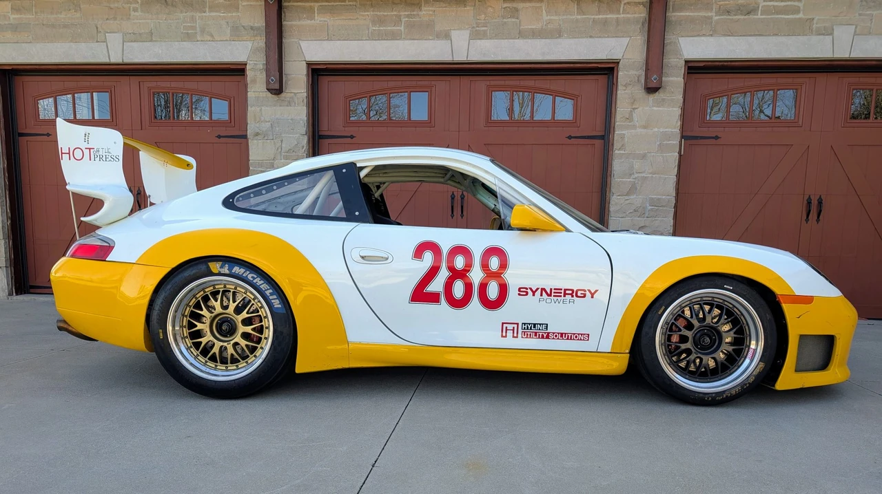 1999 Porsche 996 GT3 - Image 9 of 31