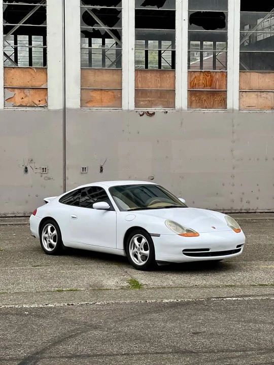 1999 Porsche 996 Carrera - Image 11 of 14