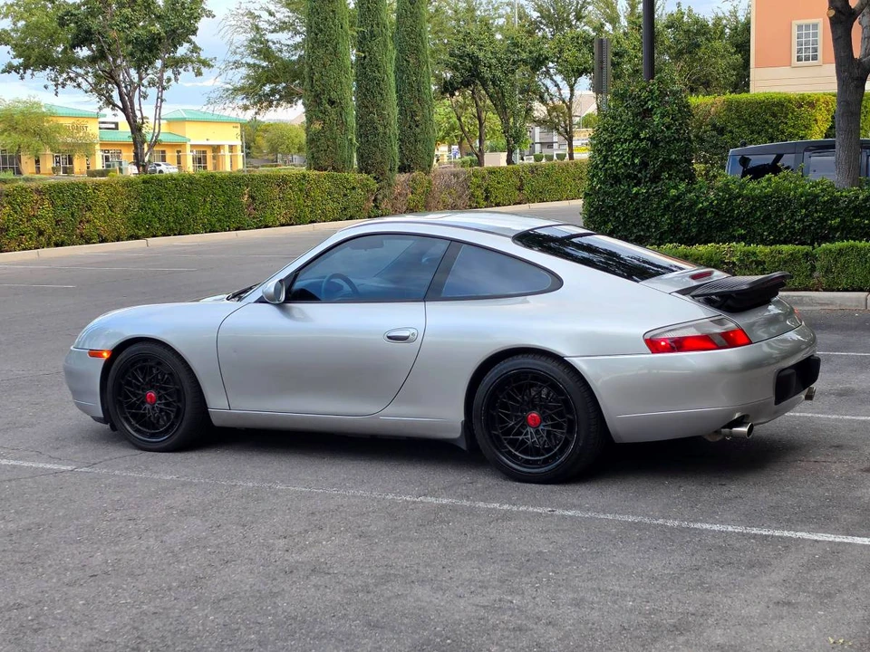 1999 Porsche 996 Carrera - Image 3 of 24
