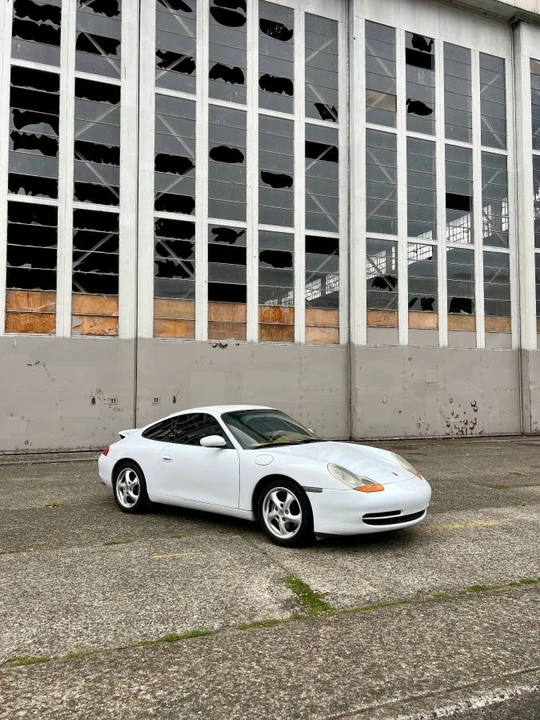 1999 Porsche 996 Carrera - Image 10 of 14