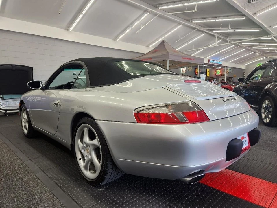 1999 Porsche 996 Carrera - Image 6 of 20