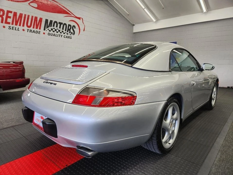 1999 Porsche 996 Carrera - Image 12 of 20