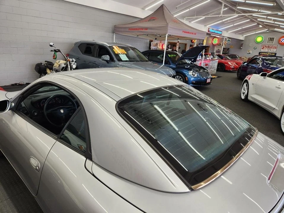 1999 Porsche 996 Carrera - Image 16 of 20