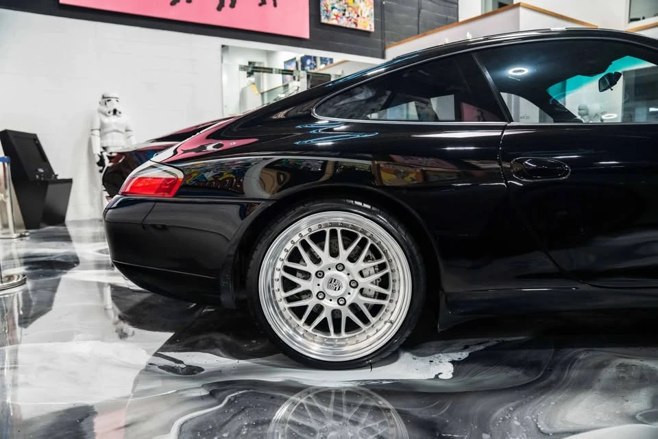 1999 Porsche 996 Carrera - Image 9 of 20