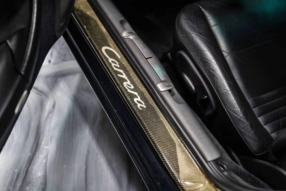 1999 Porsche 996 Carrera - Image 20 of 20