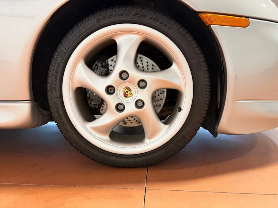 1999 Porsche 996 Carrera - Image 19 of 20