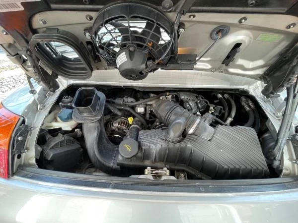 1999 Porsche 996 Carrera - Image 15 of 19