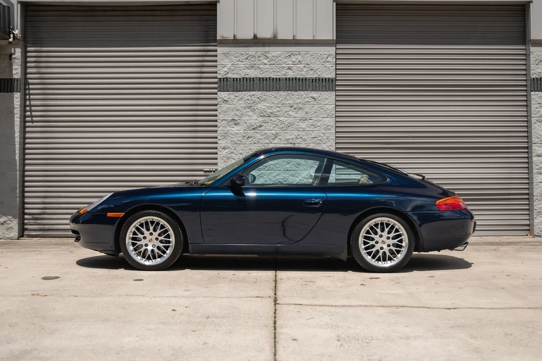 1999 Porsche 996 Carrera - Image 8 of 31