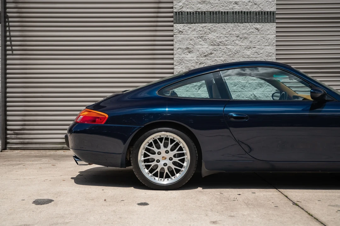 1999 Porsche 996 Carrera - Image 18 of 31