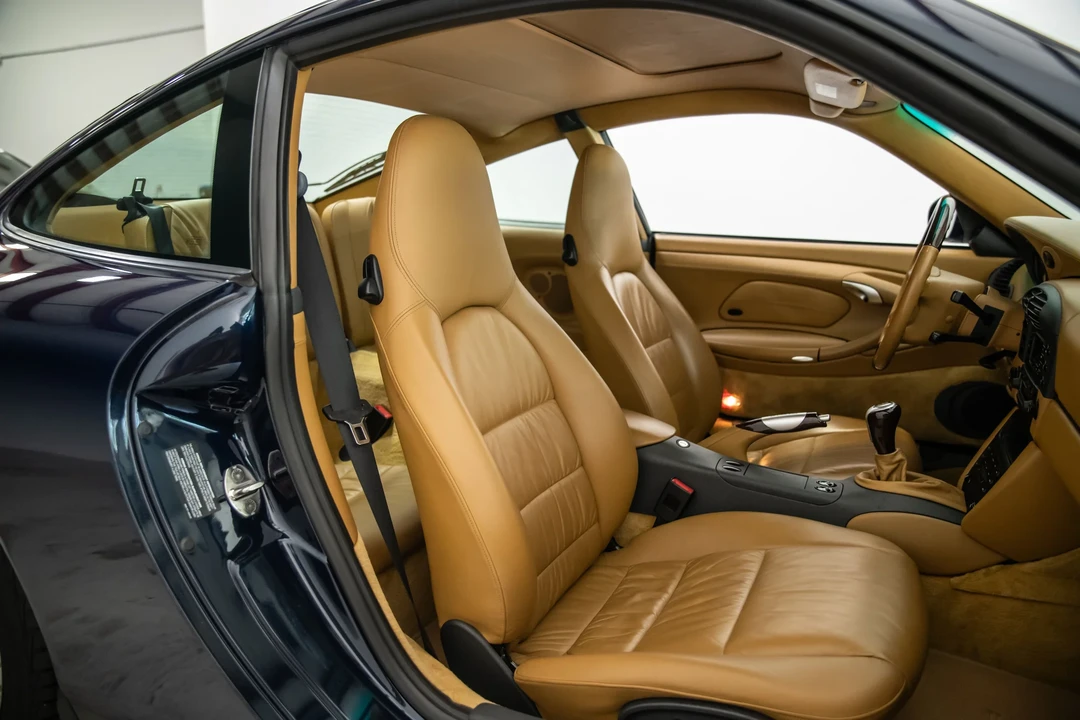 1999 Porsche 996 Carrera - Image 13 of 31