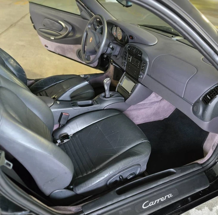 1999 Porsche 996 Carrera - Image 14 of 24