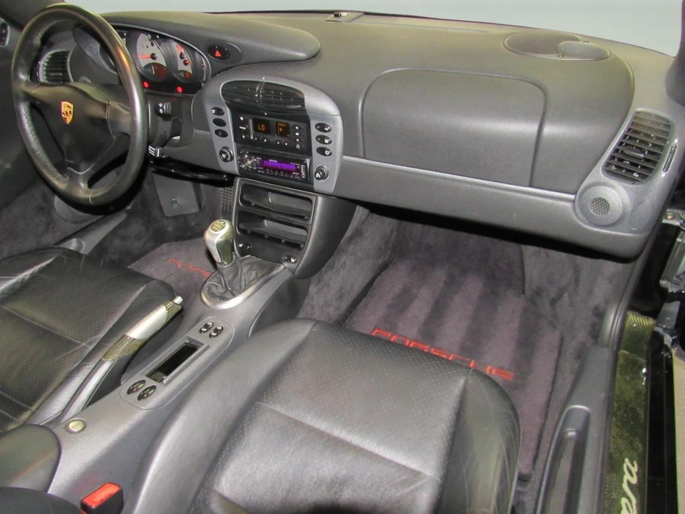 1999 Porsche 996 Carrera - Image 16 of 21