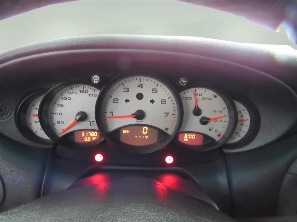 1999 Porsche 996 Carrera - Image 10 of 21