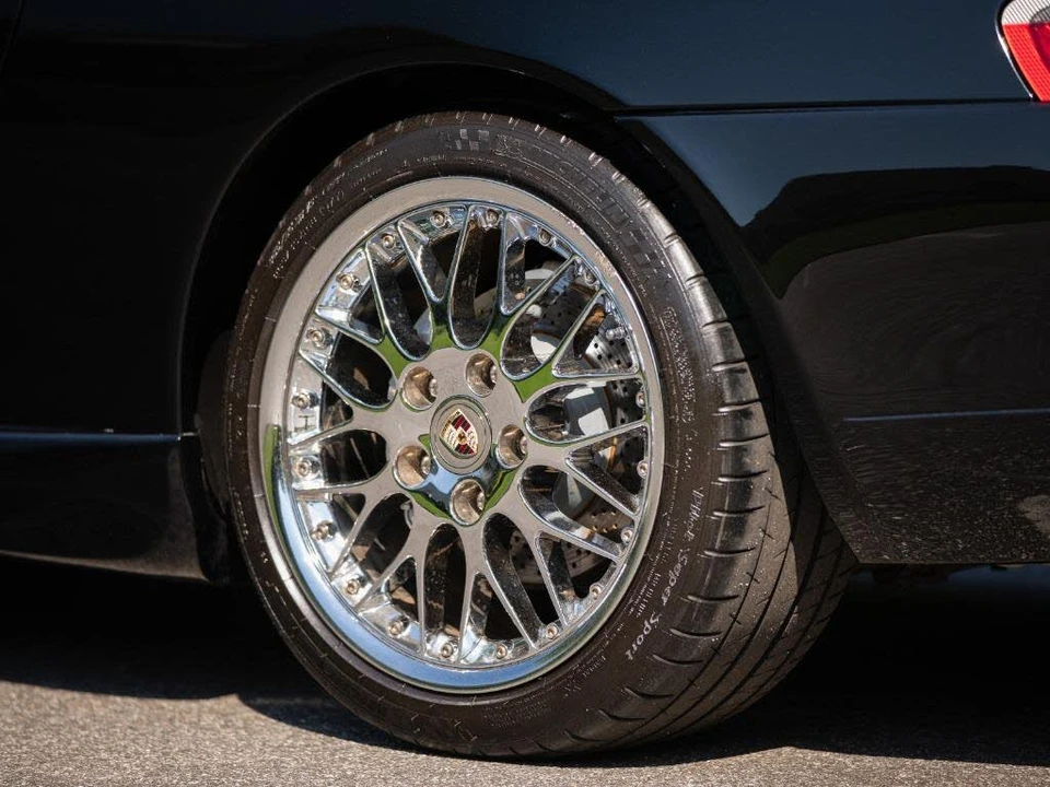 1999 Porsche 996 Carrera - Image 14 of 31