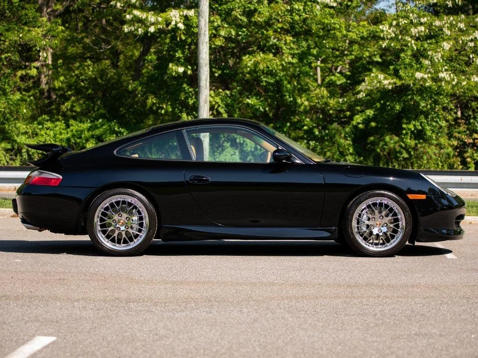 1999 Porsche 996 Carrera - Image 24 of 31